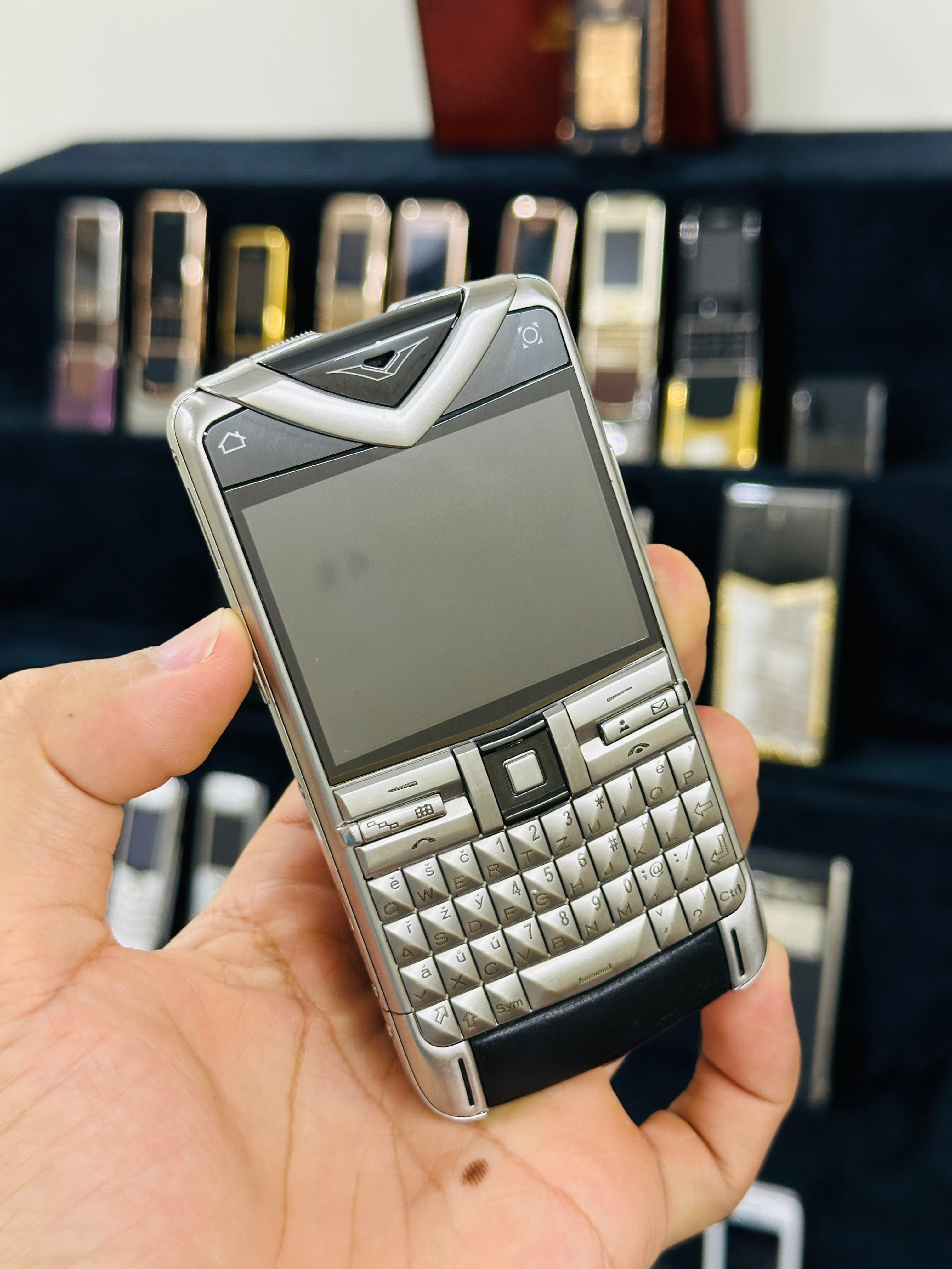 Vertu Signature S